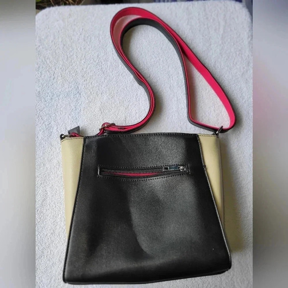 Mia & Luca Black,  pink, tan tri-colored purse shoulder bag - Picture 15 of 16